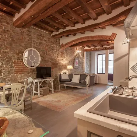 Florence- Palazzo Pitti Lejlighed