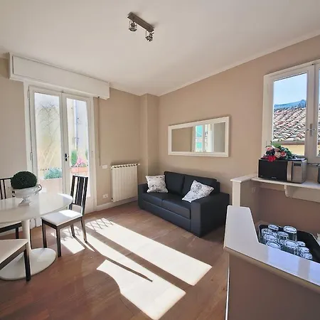 Florence- Palazzo Pitti Apartment